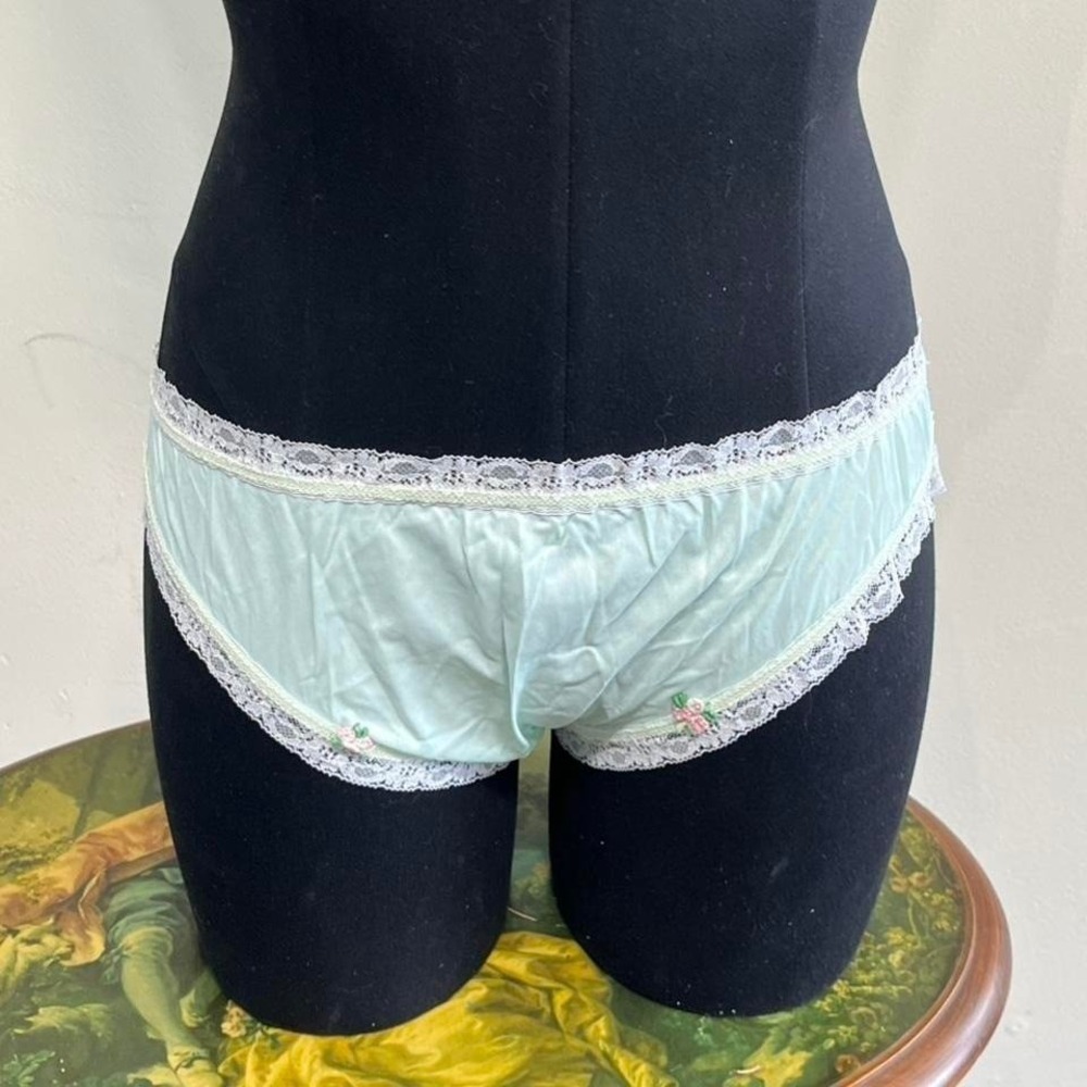Vintage Mint Green Lace Trim Nylon Panties Size 7